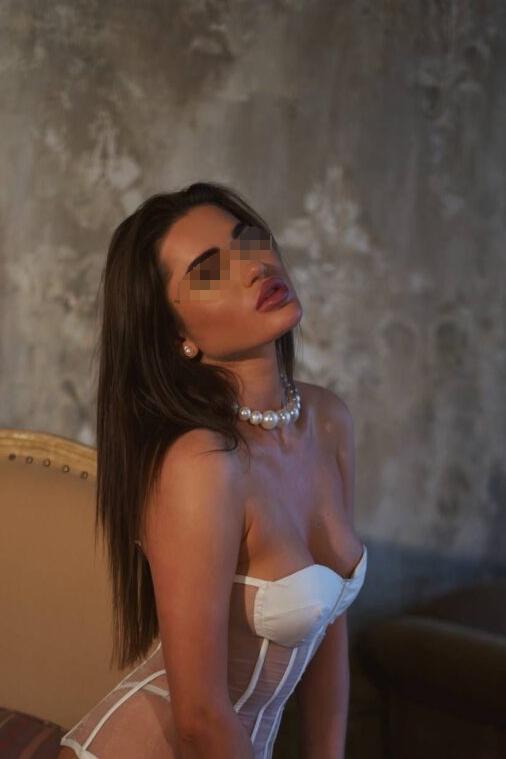 Влада проститутка СПб у метро Проспект Ветеранов проститутки рядом спб