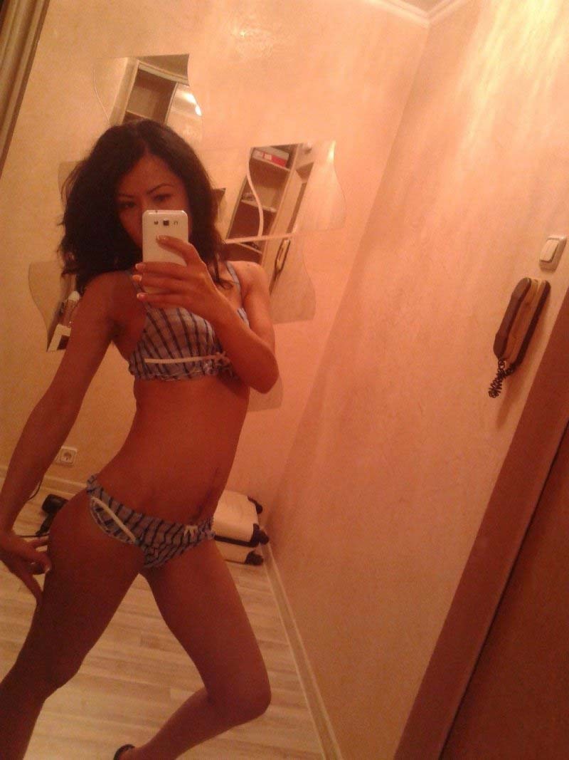 Ксю проститутка интим салон СПб у метро Электросила ретро проститутки салоны спб